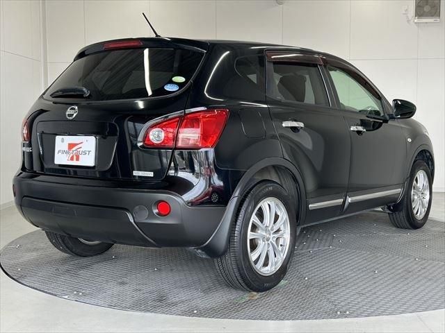 Nissan DUALIS 2011-11 189439-4