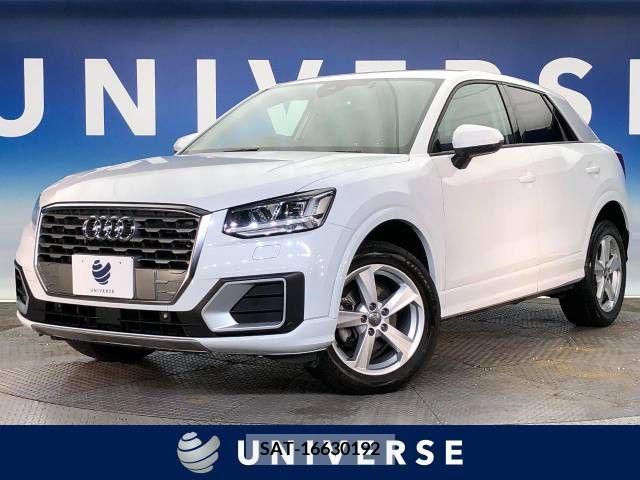 Audi Q2 2019-10 318033-0