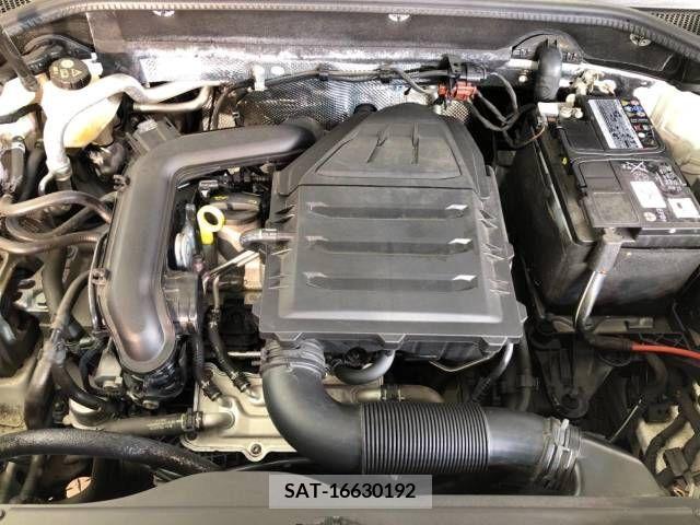 Audi Q2 2019-10 318033-19