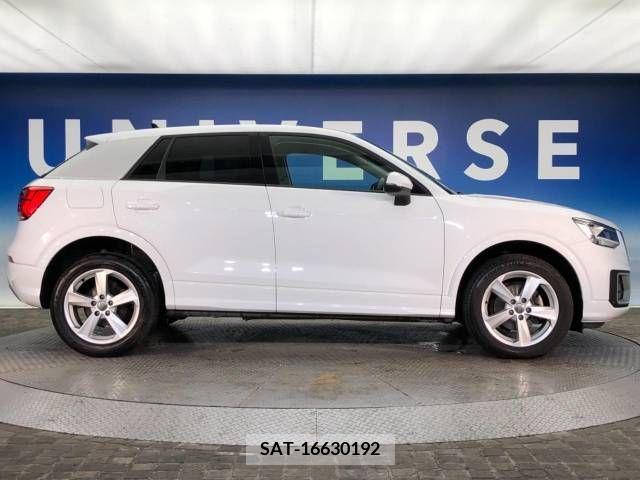 Audi Q2 2019-10 318033-18