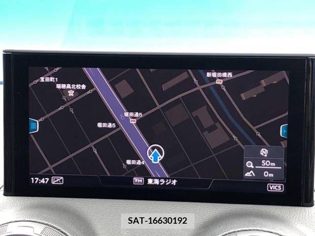 Audi Q2 2019-10 318033-5