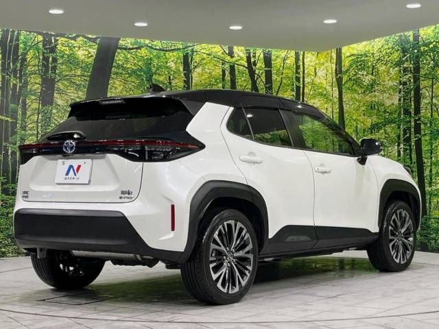 Toyota YARIS CROSS 2021-10 16124-17