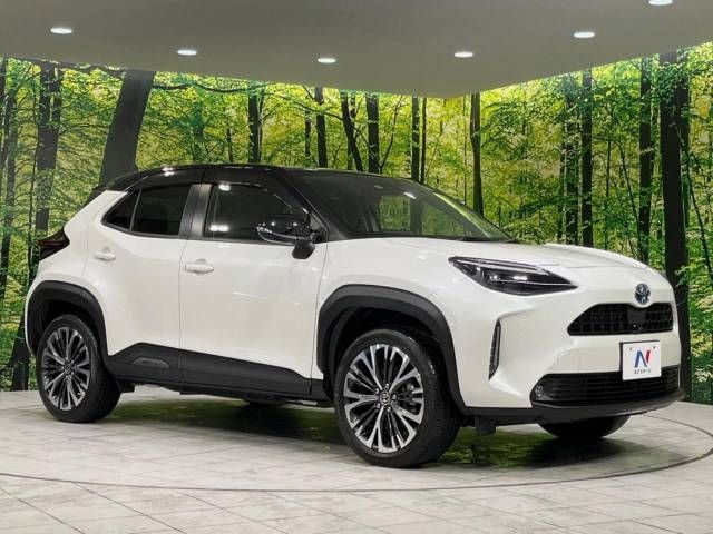 Toyota YARIS CROSS 2021-10 16124-16
