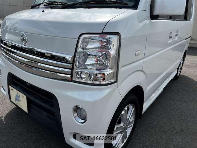 Nissan CLIPPER RIO 2015-07 206694-15