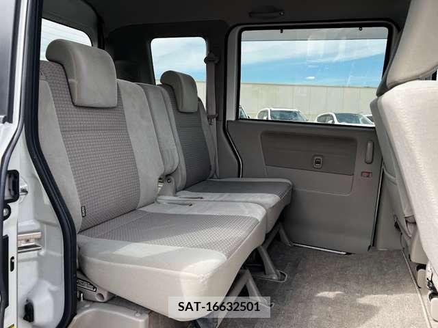 Nissan CLIPPER RIO 2015-07 206694-9