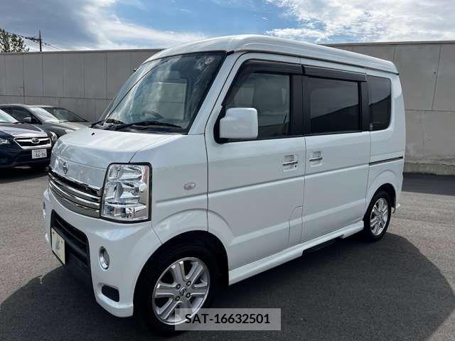 Nissan CLIPPER RIO 2015-07 206694-5
