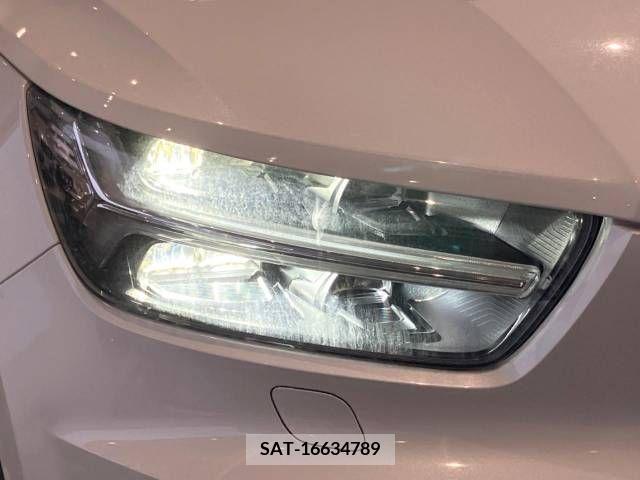Volvo XC40 2019-11 288752-13