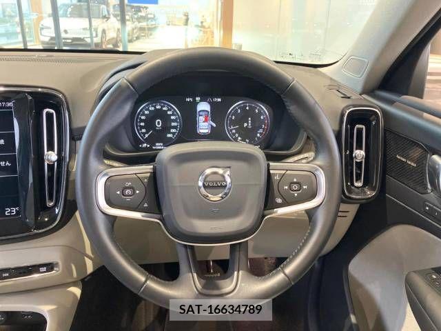 Volvo XC40 2019-11 288752-9