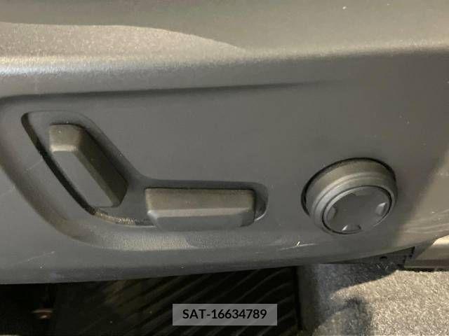 Volvo XC40 2019-11 288752-8