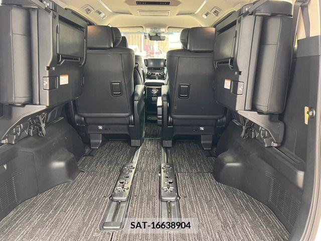 Toyota VELLFIRE 2018-03 299425-13
