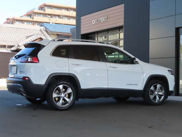 Jeep CHEROKEE 2019-08 11574-6