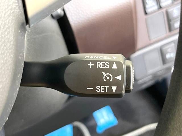 Toyota TANK 2019-06 23473-7
