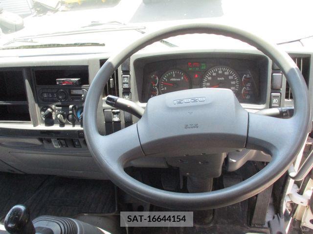 Isuzu FORWARD 2016-06 201515-16