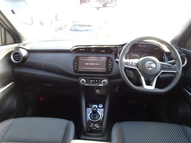 Nissan KIX 2021-02 12897-1