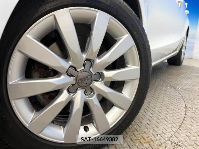 Audi A1 2013-08 328340-13
