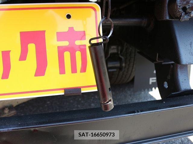 Mitsubishi CANTER 2016-09 302540-4