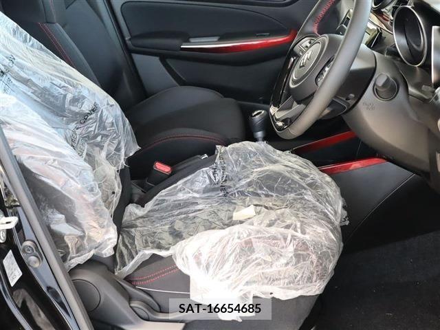 Suzuki SWIFT 2023-05 376441-23