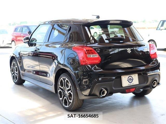 Suzuki SWIFT 2023-05 376441-5