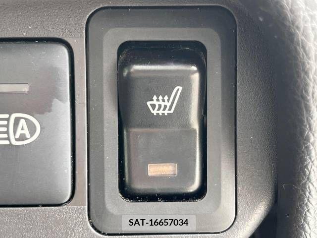 Mitsubishi EK CUSTOM 2017-03 300777-7