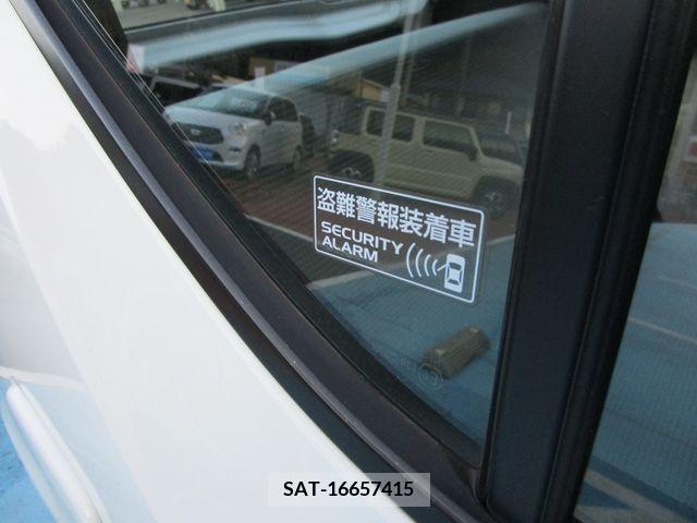 Suzuki ALTO 2018-05 337467-27