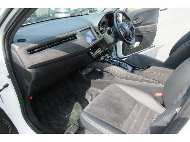 Honda VEZEL 2017-01 3205-18