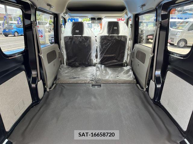 Suzuki EVERY 2024-04 297459-6