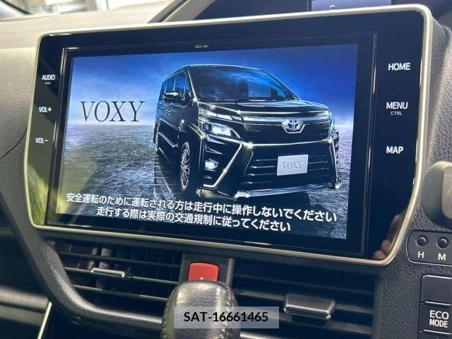 Toyota VOXY 2021-10 350783-5