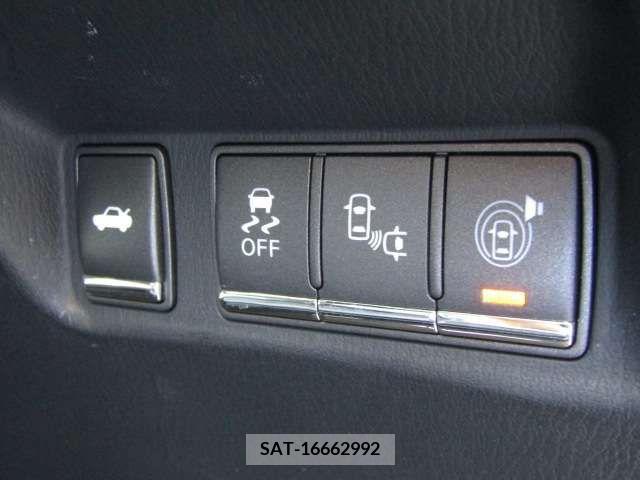 Nissan FUGA 2015-09 270723-9