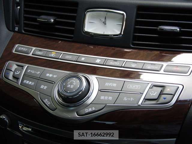Nissan FUGA 2015-09 270723-13