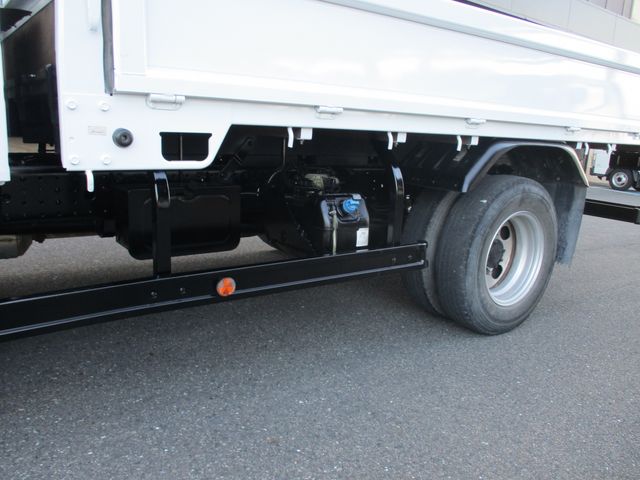 Mitsubishi CANTER 2017-11 12708-7