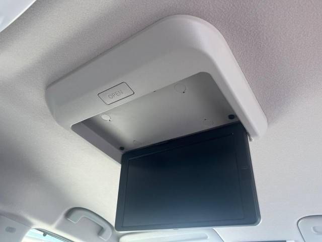 Nissan SERENA 2018-09 19943-7