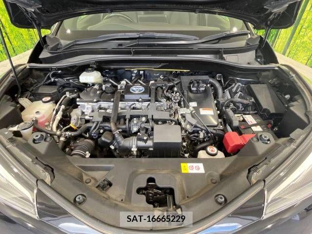 Toyota C-HR 2018-04 389953-19