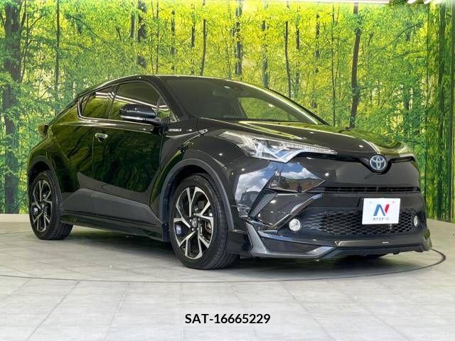 Toyota C-HR 2018-04 389953-17