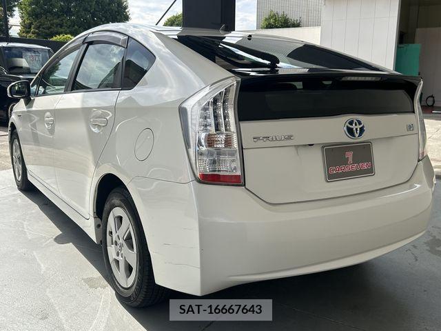 Toyota PRIUS 2009-07 282232-6