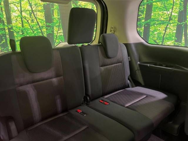 Nissan SERENA 2018-08 184535-11
