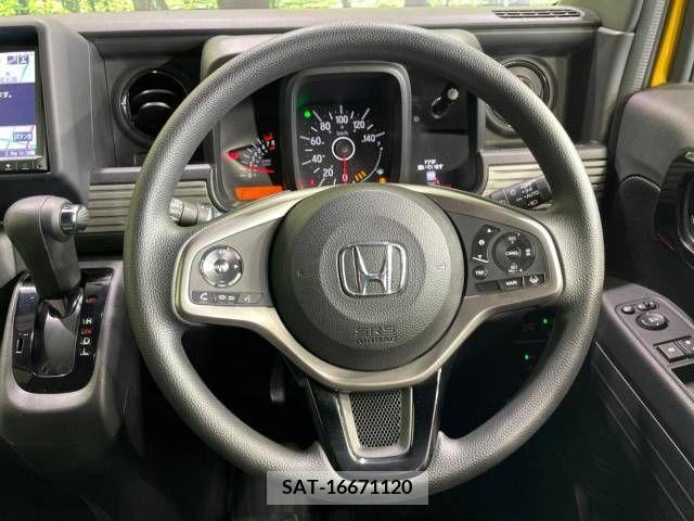 Honda N-VAN 2021-04 307956-11