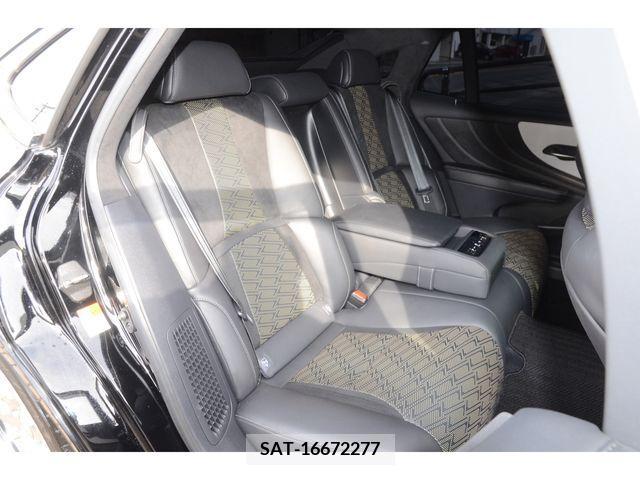 Lexus LS 2017-11 275788-19
