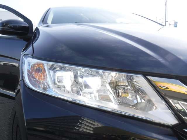 Honda GRACE 2017-08 182304-14
