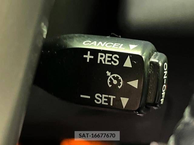 Toyota PRIUS ALPHA 2016-06 223600-5