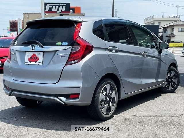 Honda FIT HYBRID 2018-03 343448-2