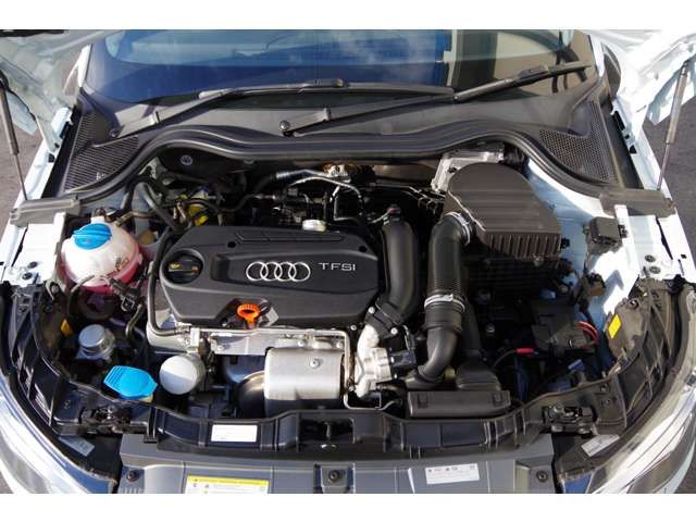 Audi A1 2011-09 2486-19