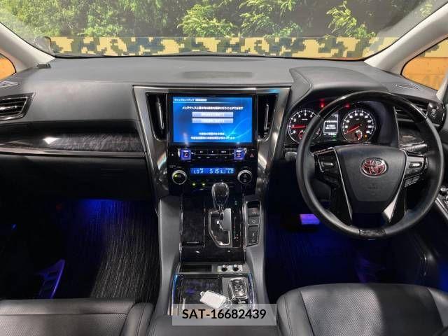Toyota VELLFIRE 2019-07 394719-1