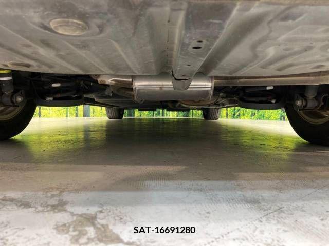 Toyota VOXY 2015-07 289112-19