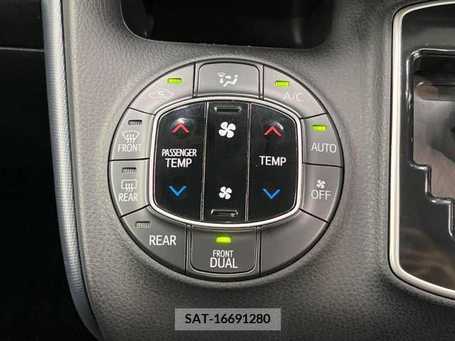 Toyota VOXY 2015-07 289112-6