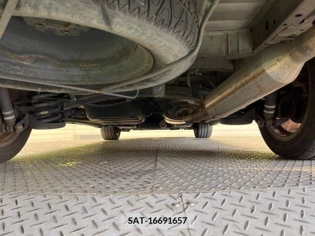 Toyota ALPHARD 2011-02 281102-19
