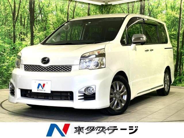Toyota VOXY 2013-07 370380-0