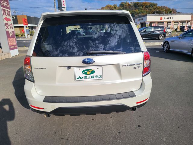 Subaru FORESTER 2010-11 187927-14
