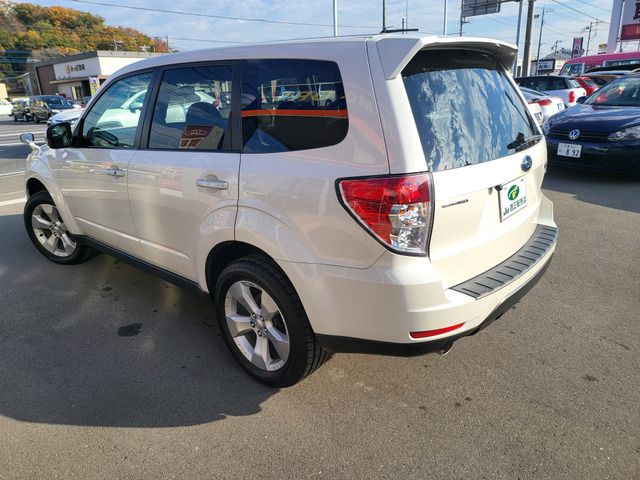 Subaru FORESTER 2010-11 187927-13