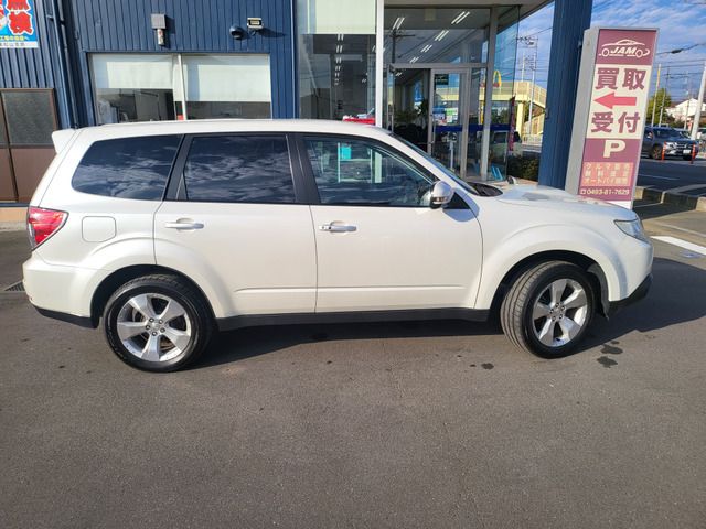 Subaru FORESTER 2010-11 187927-16
