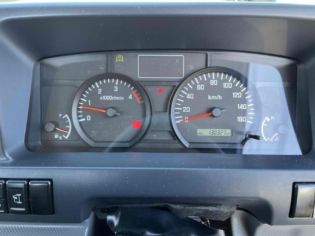 Isuzu ELF TRUCK 2015-03 190830-19